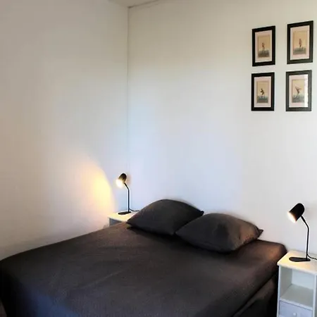 Apartment 3 For 6 People *